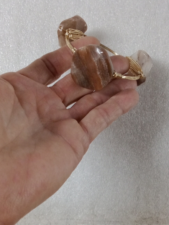 Jewelry - Gold Wire Wrap Stone Bangle #A452